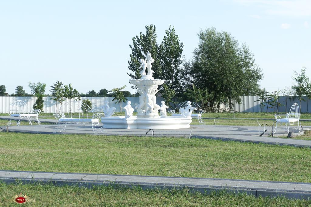 Hotel Roco Izvin Buitenkant foto