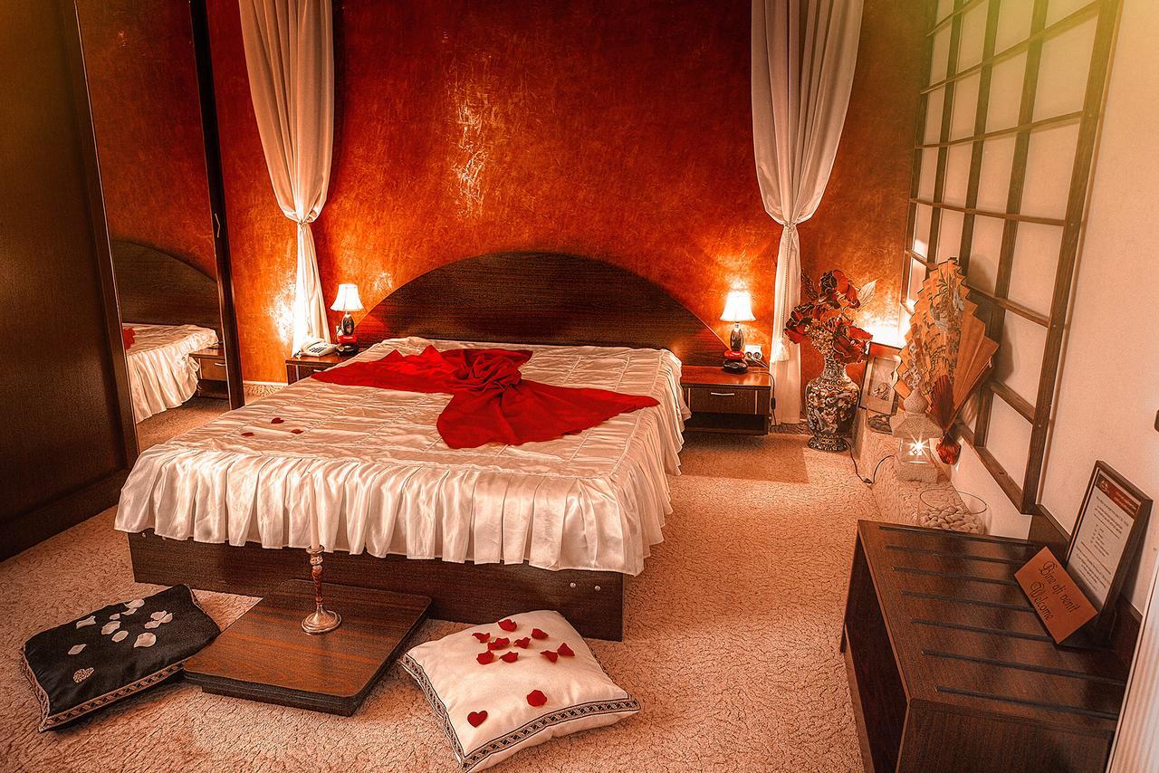 Hotel Roco Izvin Buitenkant foto