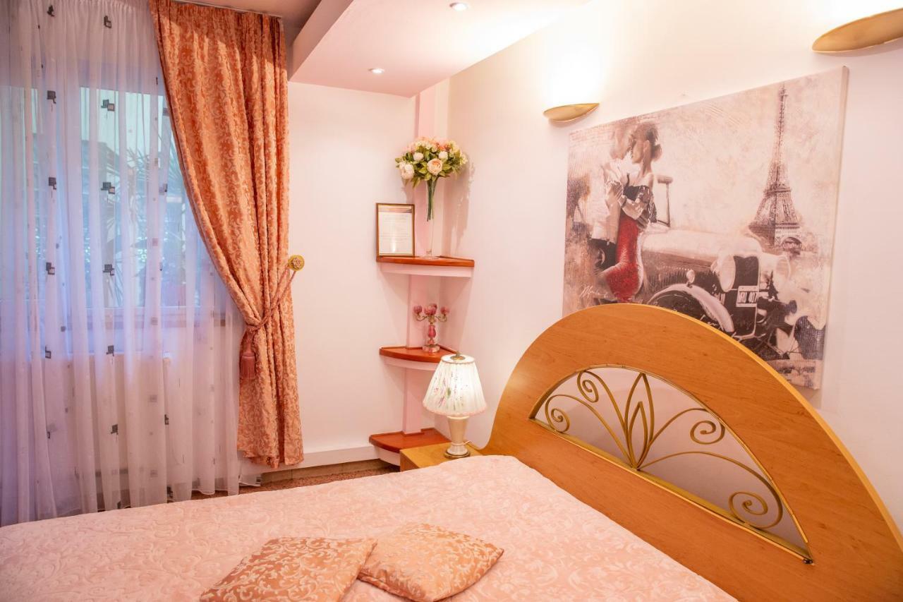 Hotel Roco Izvin Buitenkant foto