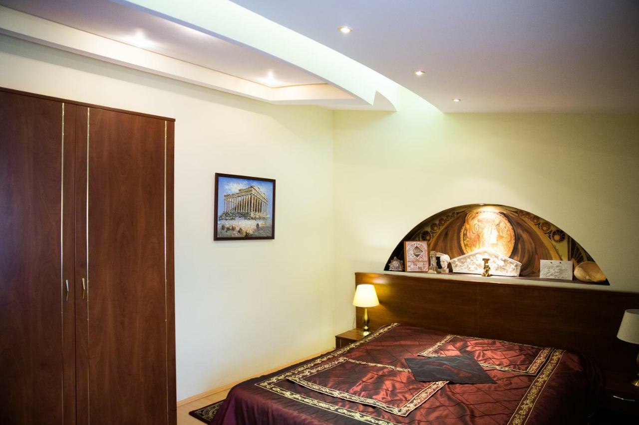 Hotel Roco Izvin Buitenkant foto